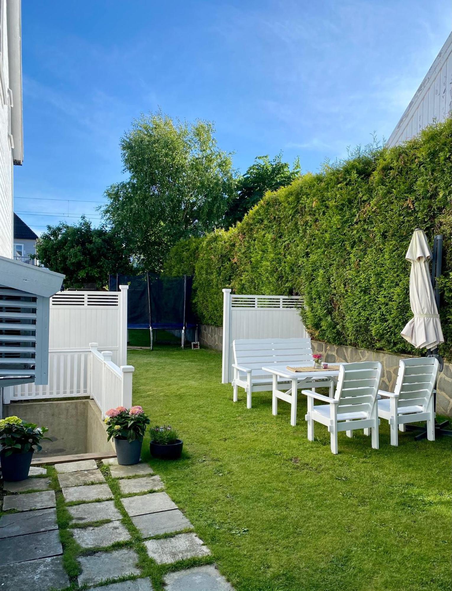 Down Town Apartment With Outside Area In Villa Kristiansand Eksteriør billede